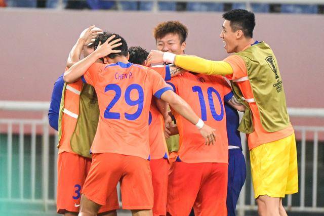曼城15轮后排第4 上赛季同期也是第4但最终夺冠